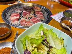 -老炉家木炭烤肉(长江国际店)