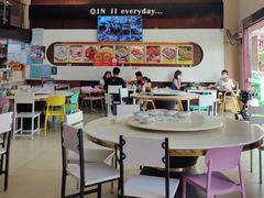 -覃记海鲜美食餐厅