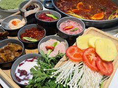 -爸爸炒料牛排老火锅(建设路旗舰店)