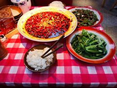 -思博半步颠小酒馆(梦时代店)