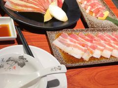 -山之屋炭火烧肉·生啤畅饮(大朗万科中央公园店)