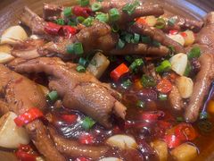 -阿瓦山寨·湘菜现炒·剁椒鱼头王(咸阳总店)