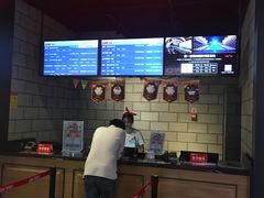 -CGV影城(滨江天街IMAX店)