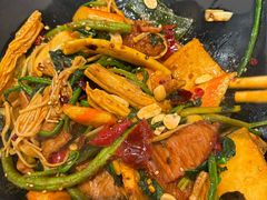 -醉人椒麻辣香锅(王府井喜悦店)