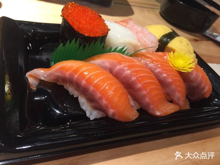 超级物种(卓悦intown店)寿司八拼图片 - 第2张
