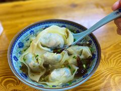 -无名氏宵夜小摊(祝家三姐妹馄饨店)