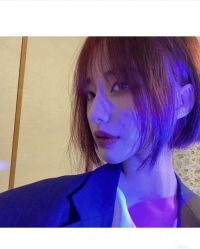 -AYO SALON