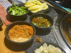 -赞酱川式烤肉(蜀都万达店)