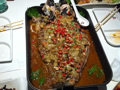 酸辣清江鱼-鱼酷活鱼烤鱼(恒隆广场店)