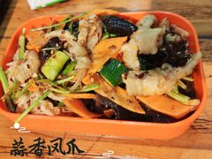 -三样菜火锅鸡海鲜大咖羊棒骨