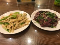 -清真吴记门钉肉饼·喜多利