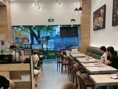 -佰搭果·广式茶餐厅(西华路店)