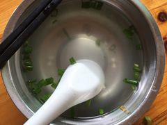 -灵山卢梅燕粉店