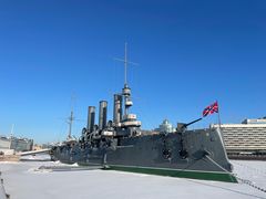 -阿芙乐尔号巡洋舰