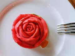 玫瑰花蛋糕-解放碑威斯汀酒店-知味国际美食餐厅