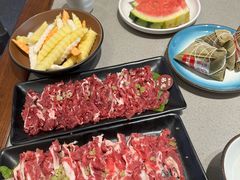 -四点金粥底火锅(沂州里店)