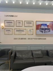 -亲吻宝贝儿童摄影