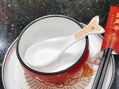 -山城外·非遗酸菜鱼(盛龙广场店)