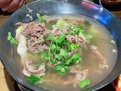 -半步颠小酒馆(繁花中心)