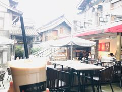 露天位-壹丁咖啡(宽窄巷子店)
