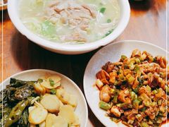 -茅屋大酒店