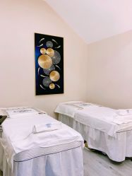 -菩羽·专业美胸·连锁养护中心