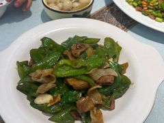 本地螺丝椒小炒肉-大师傅金奖啤酒鱼(西街口总店)