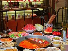 -萍姐火锅·公路夜市(武汉首店)