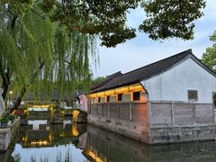 -鲁镇