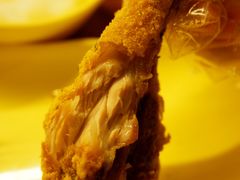 -BHC炸鸡(明洞总店)