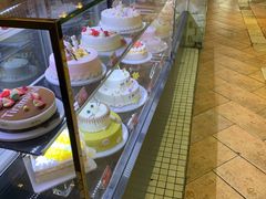 面包甜点陈列柜-味多美蛋糕(航天桥店)
