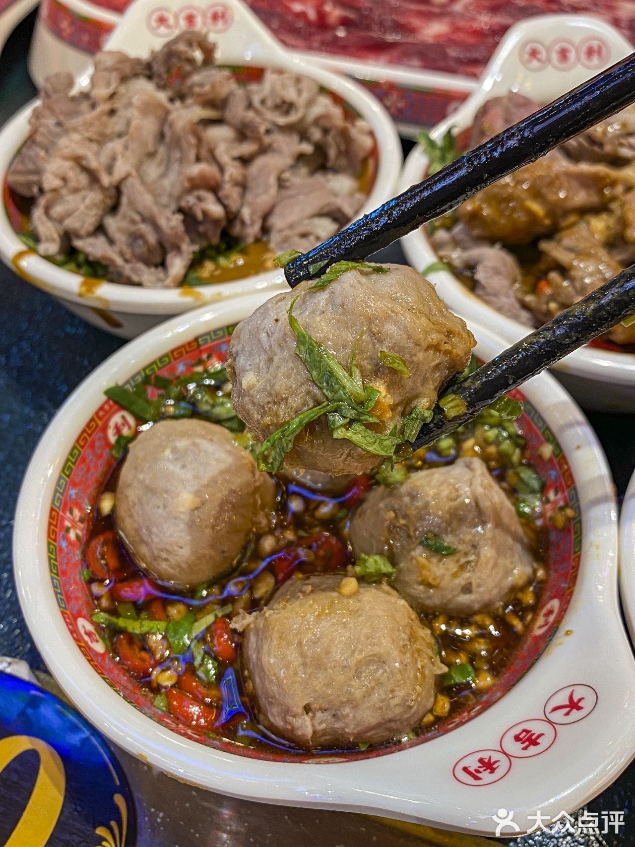 这是哪家开业就这么多人排队？