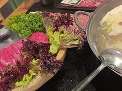-鹿鸣山草本茶香火锅(园西路店)