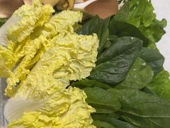 -红鼎豆捞·非遗鲍皇汤火锅(宝丰路店)