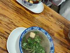 -叶新小吃店(来凤小区总店)