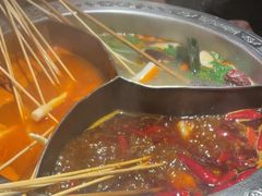 -钢管厂五区小郡肝串串香火锅(人民广场店)