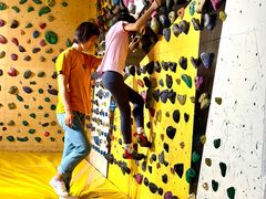 -问山MountQuest攀岩馆