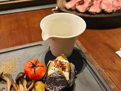 -恰餐厅及酒吧 CHAR Bar & Grill (北京丽都皇冠假日店)