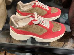 -砂之船奥莱(南京江宁店)