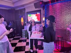 -乐界KTV(虹桥中心店)