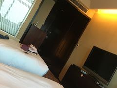 -上海龙之梦万丽酒店