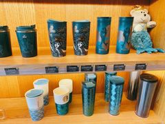 零售区-星巴克(北京广渠门名敦道店)