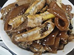 -金卯白肉罩火烧