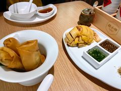 六月黄蟹粉春卷-苏小柳点心·手作小笼包(新街口分院店)