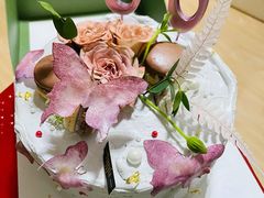 花与蝶黑芝麻特调奶油蛋糕-小苍兰风铃草蛋糕甜品(沈阳店)