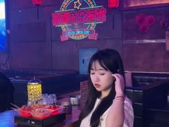 -喜鹊音乐酒馆(西街店)