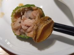 鲜鲍鱼干蒸烧卖-避风塘·老港味餐厅(虹口龙之梦店)