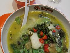 -小六鱼你.下饭酸菜鱼(益田假日广场店)
