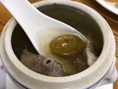 橄榄炖猪肺汤-正宗普宁豆干坊·洪记砂锅粥(红领巾路店)