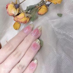 -星辰·新中式美甲美睫工作室